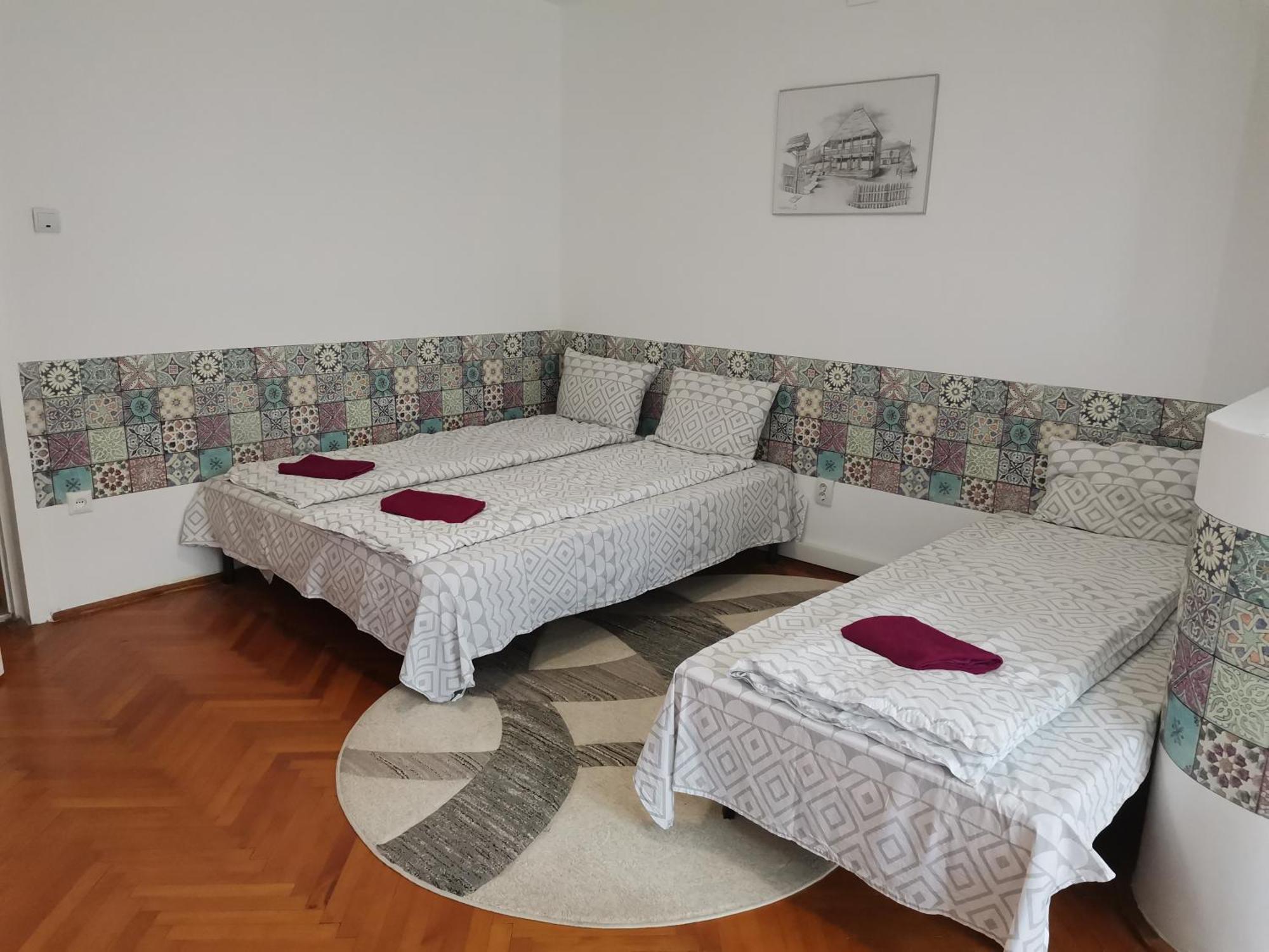 Try The Central Feeling Тімішоара Екстер'єр фото